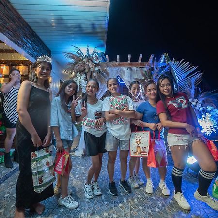 Blue Moon Inn Dauis エクステリア 写真