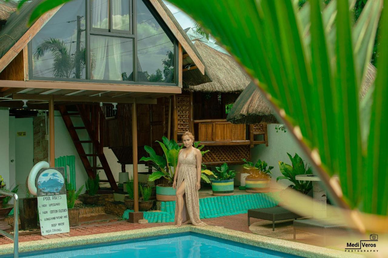 Blue Moon Inn Dauis エクステリア 写真