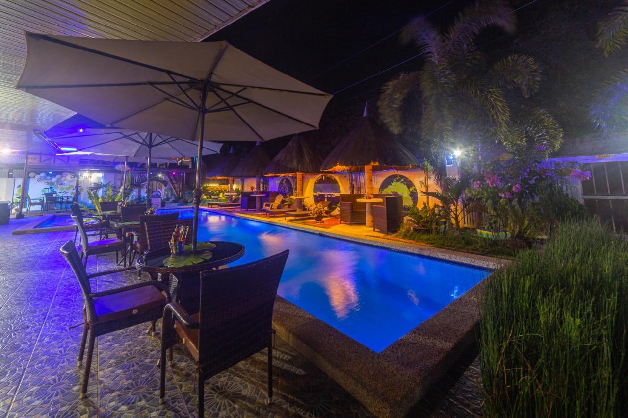 Blue Moon Inn Dauis エクステリア 写真