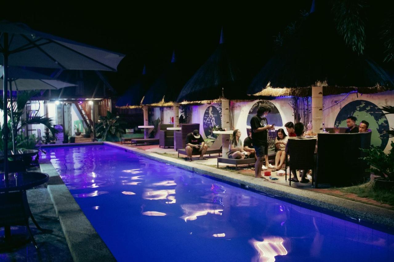 Blue Moon Inn Dauis エクステリア 写真